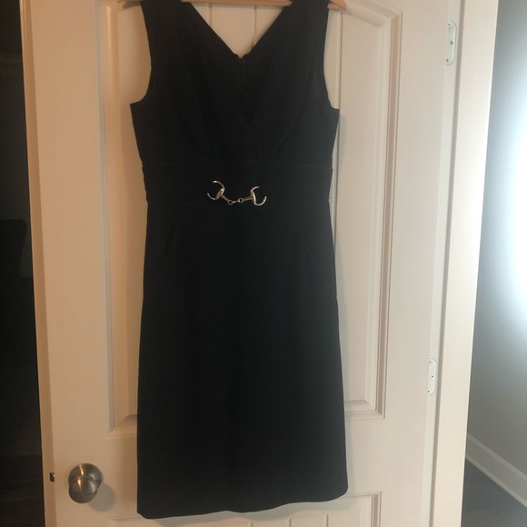 Dress - Picture 3 of 4